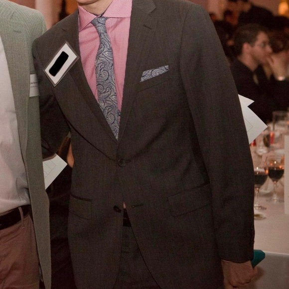 Paul Betenly suit - Picture 1 of 8